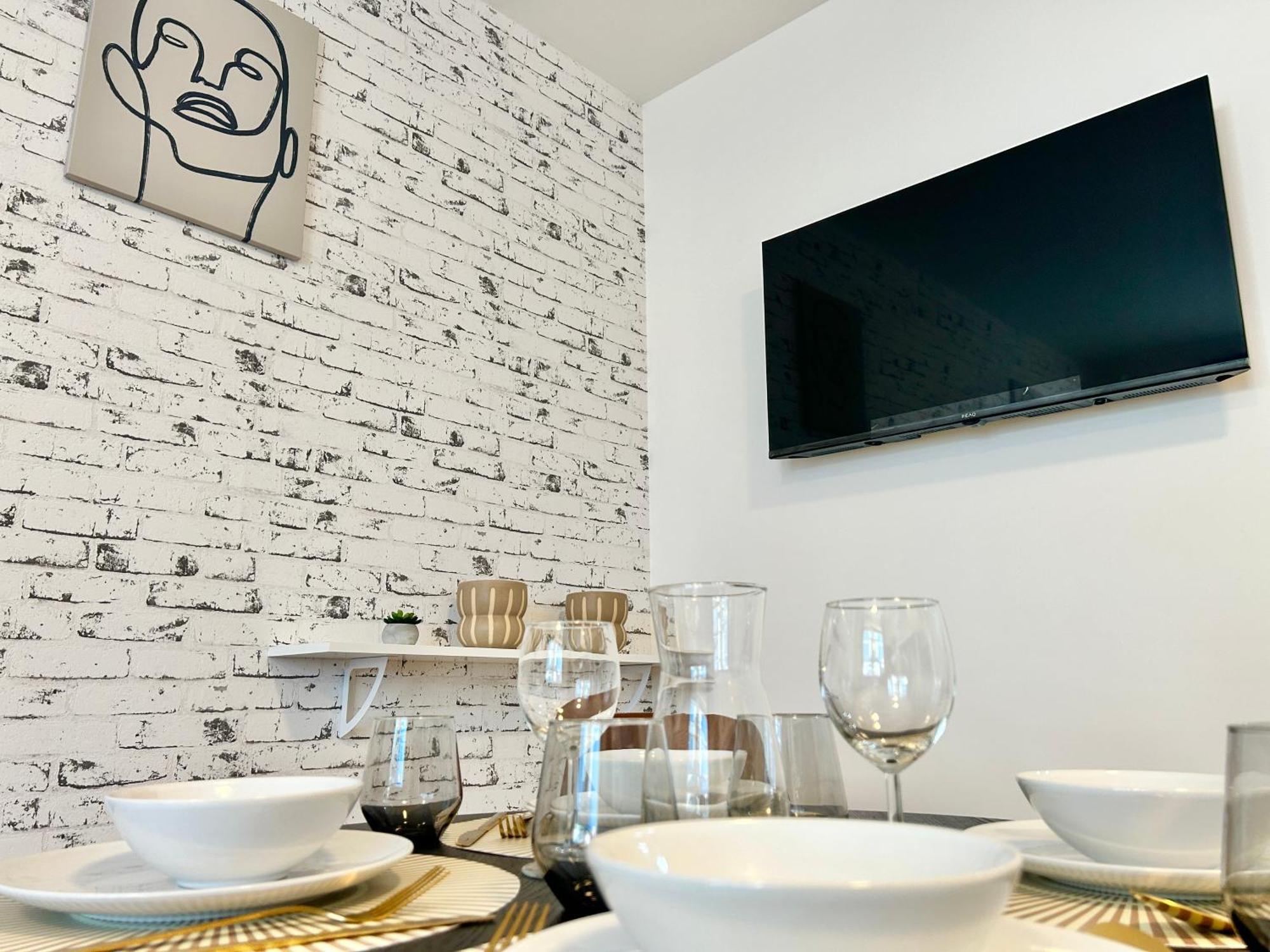 Apartment Brand New & Modern